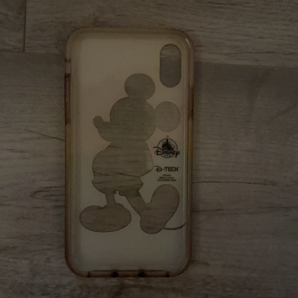 iPhone XR  DTECH Disney World  Mickey Mouse case. - Picture 2 of 2